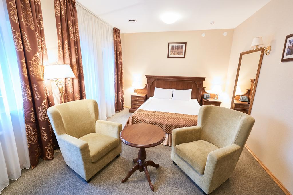 Victoria Hotel Na Zamkovoy Minsk Ngoại thất bức ảnh